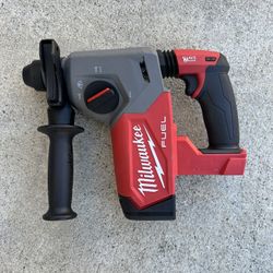 Milwaukee M18 Rotory Hammer 