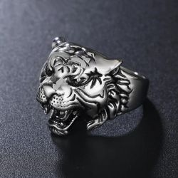 Tiger Ring 