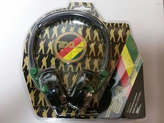 NEW** SKULLCANDY HEADPHONES 2XL SHAKEDOWN MUSIC TO THE PEOPLE GREEN BLACK