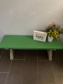 Cute Bench / Pickup South Denton only