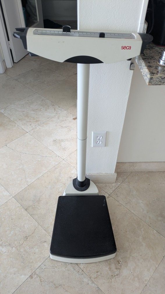 Seca Weight Scale Medical Professional Model 710.