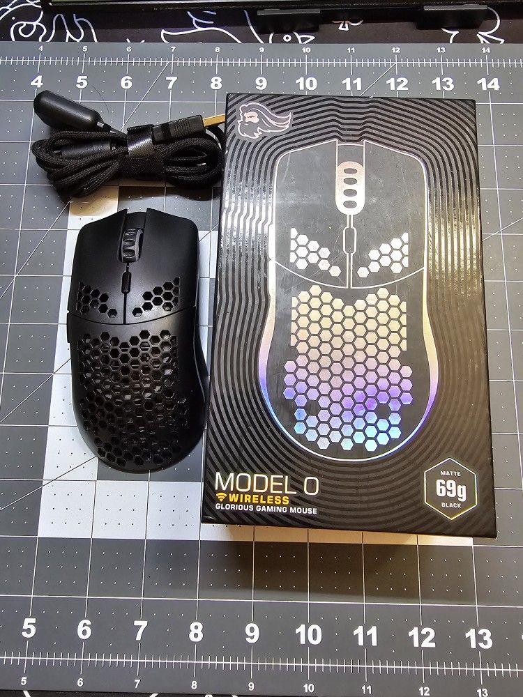 Glorious Model O Wireless (Black)