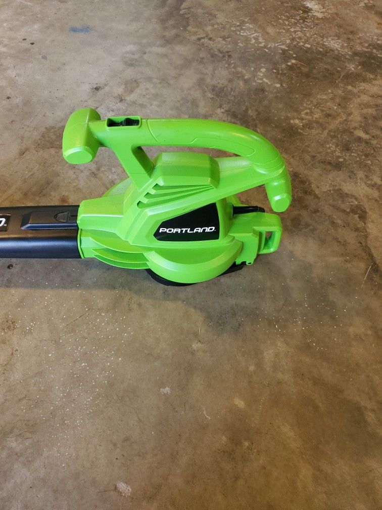 Portland Electric Leaf Blower 