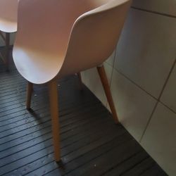 6 Dinner Table Chairs 