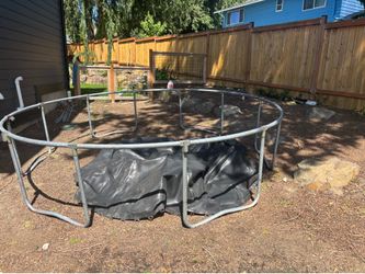 12’ Trampoline