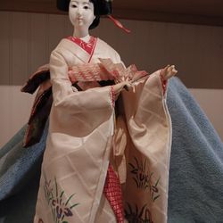 Large Vintage 17" Tall Geisha Girl Wearing A Kimono,  Fan, Flowers And Hair Comb