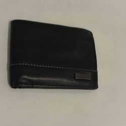 Guess Wallet