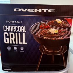 Charcoal Grill Small And Portable 