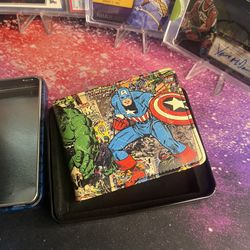 Marvel Wallet Brand new never used with tin has Spider-Man, Captain America, and Hulk
