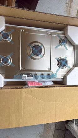 36” ELECTROLUX Cooktop Brand New In Box