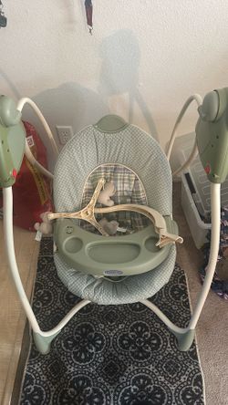 Baby swing