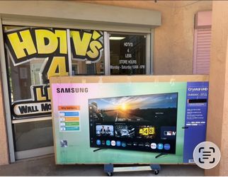85 Samsung smart 4K HDTV 120 Hz $55 down on financing free delivery six month warranty