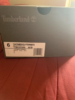 Timberlands size 6m. Women