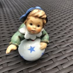 Goebel Rolling Around 