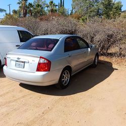 Kia spectra EX
