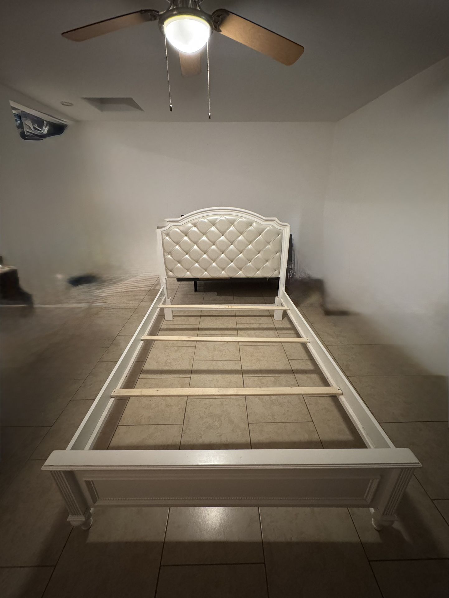 USED-FULL BED FRAME