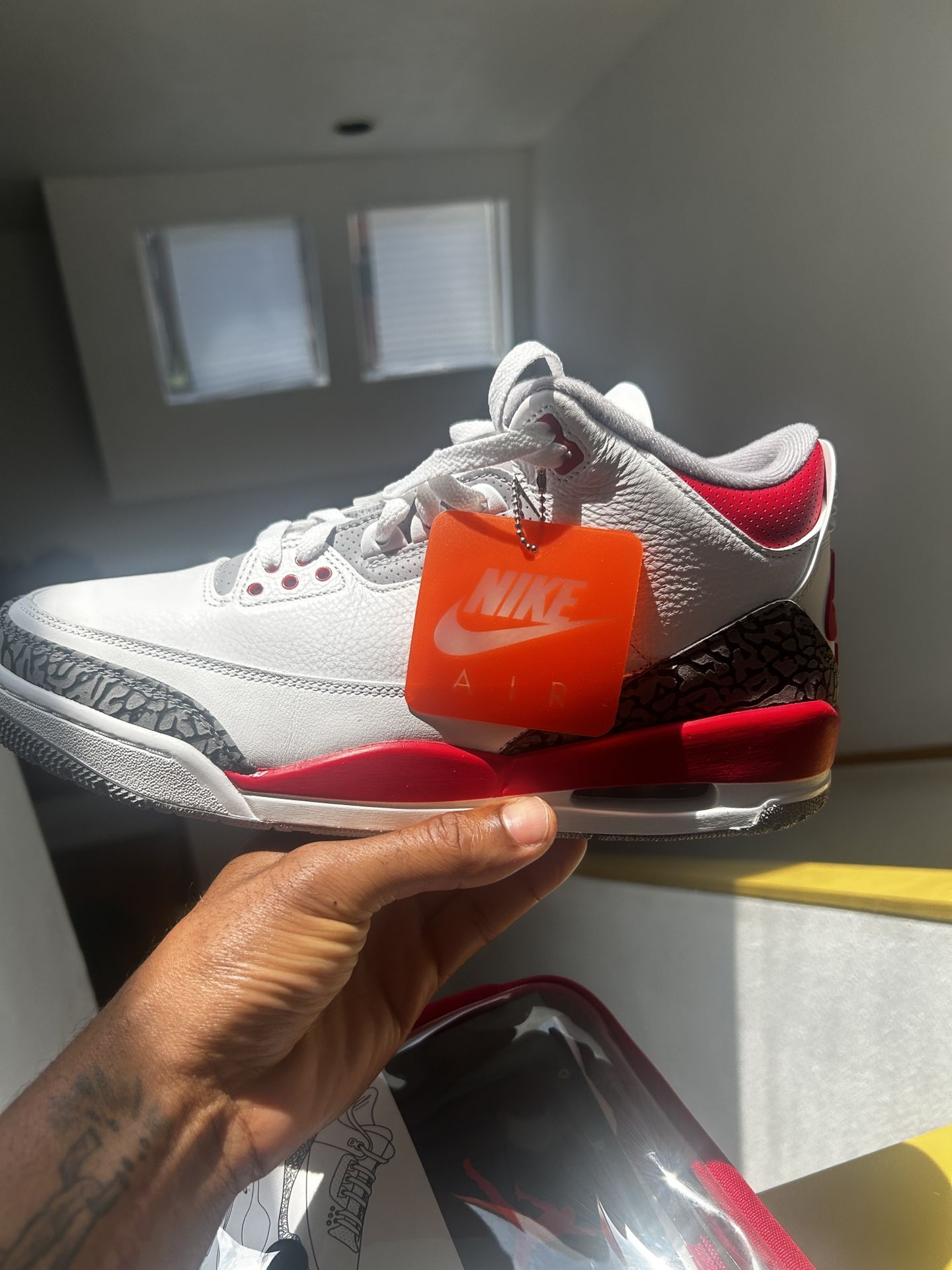 1988 Aj3