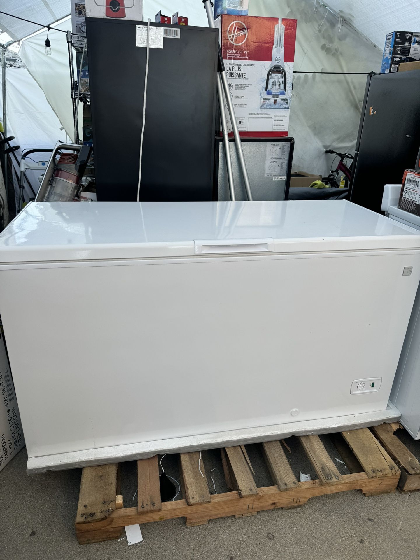 Kenmore Garage Ready 14.8-cu ft Chest Freezer White