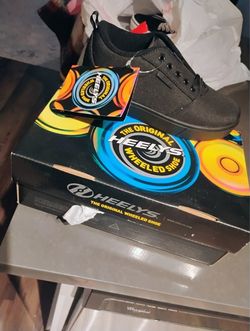 Kids heelys