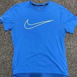 Nike Dri-FIT Men’s Training T-Shirt 