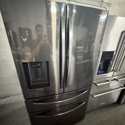 Samsung Counter Depth Refrigerator “36 ( Refrigeradores )