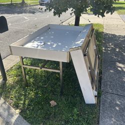 Free tables
