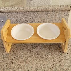 Pet Bowls / Elevated 