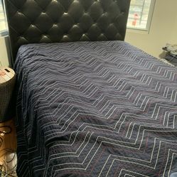 Queen Size Bed Frame Tufted Head Board 
