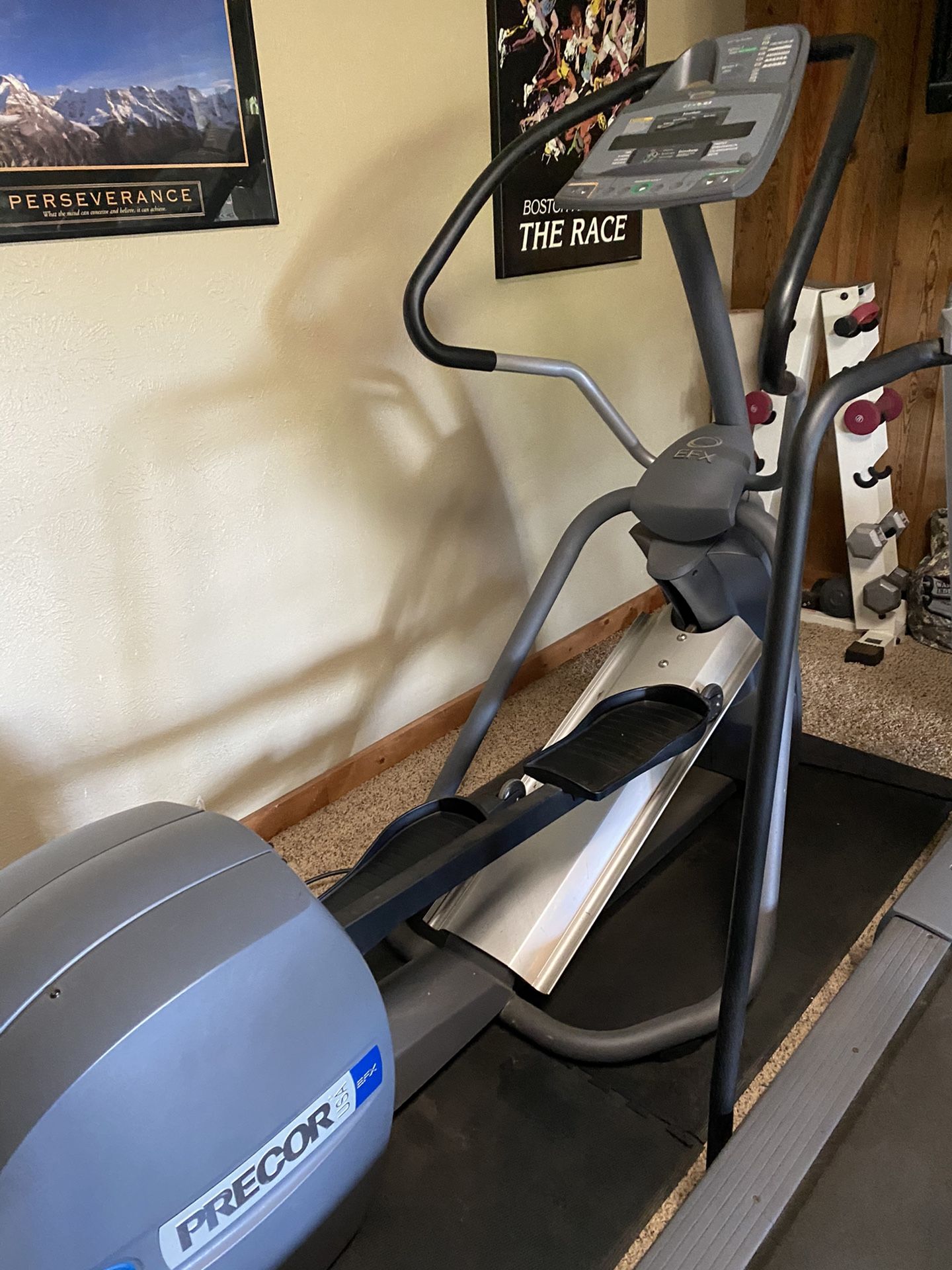 PreCor EFX 5.23 Elliptical Machine