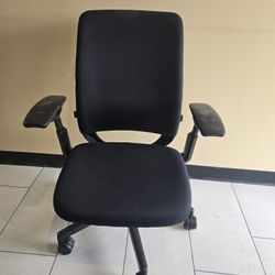 Steelcase Amia $ 180 Each 