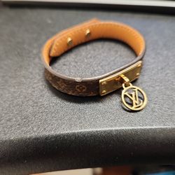 Designer Leather Bracelet (No Box)