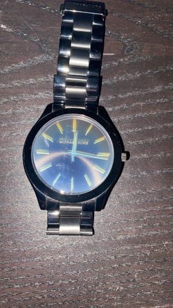 MK men’s hand watch