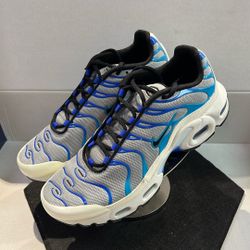 NIKE AIR MAX PLUS GS “LIGHTNING RACER BLUE”