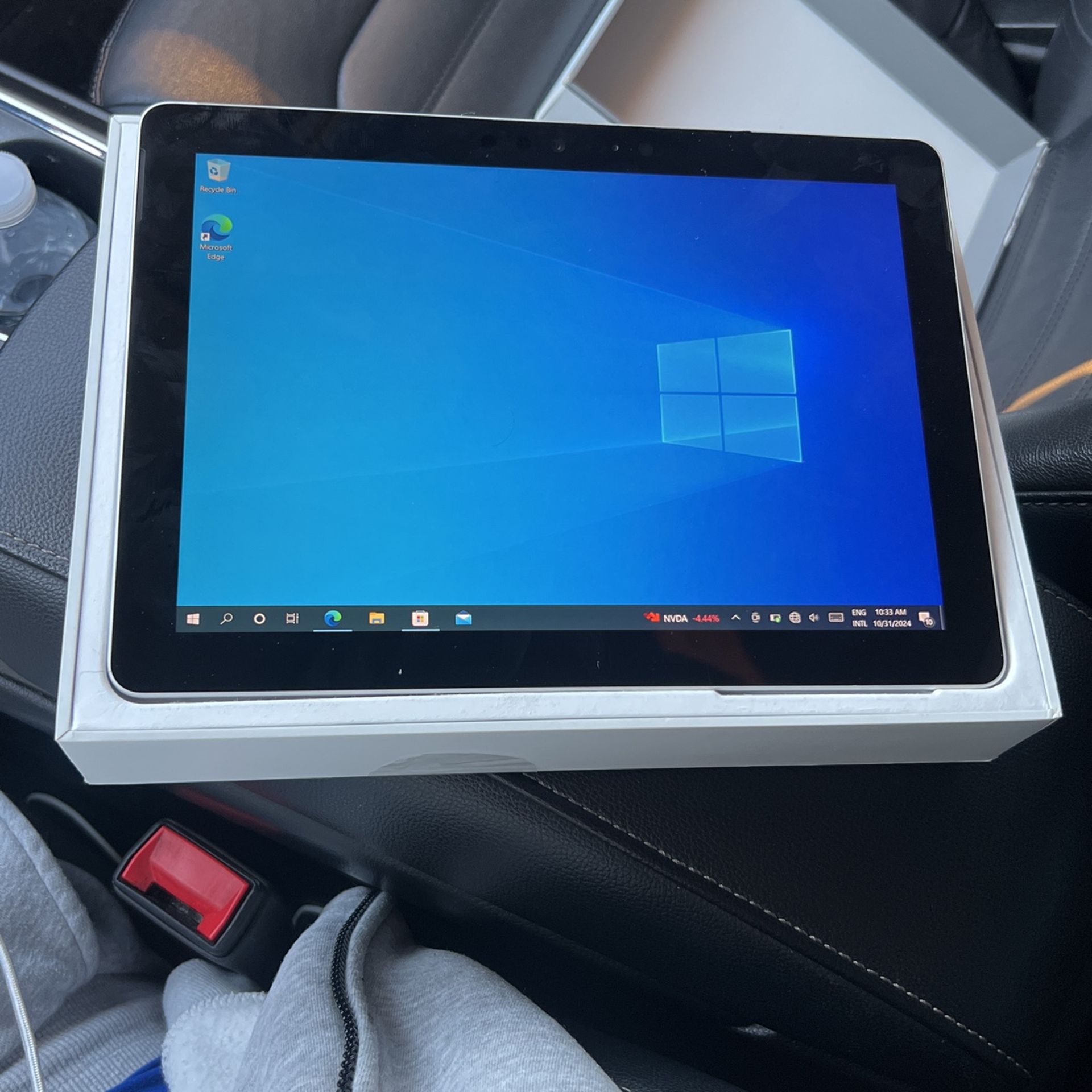 Microsoft Surface Pro Go