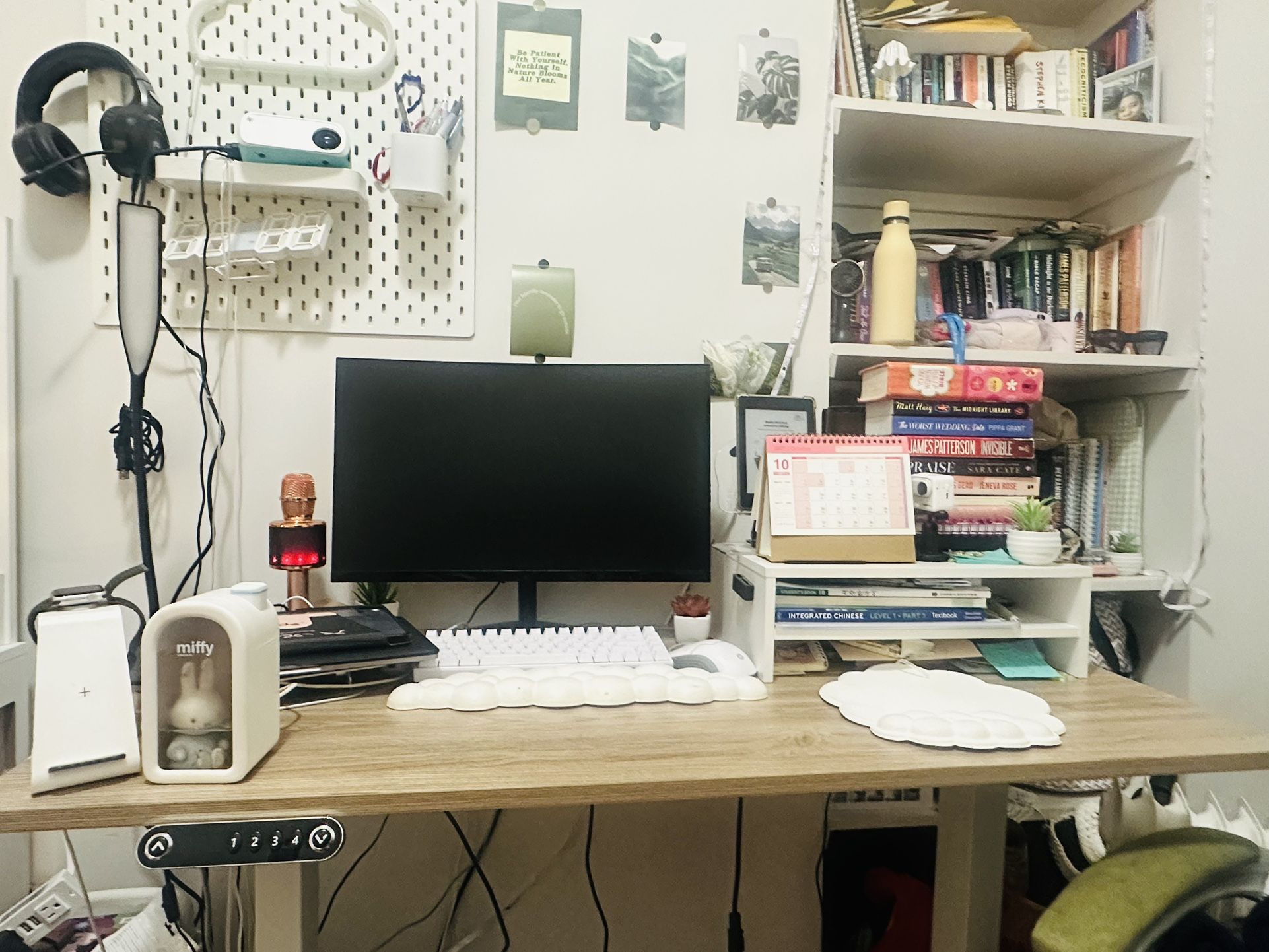 Standing Desk With Adjustable Height