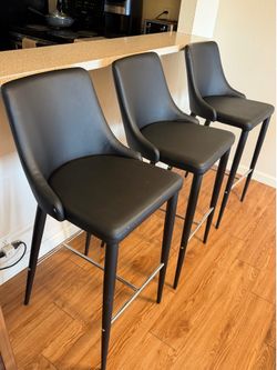 Set of 3 Black Faux Leather Bar Stools