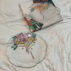 Mikasa Festive Bells Christmas Platter 15” - Like New