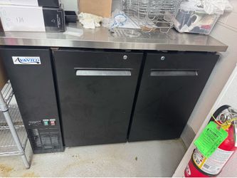 Avantco kegerator dispenser