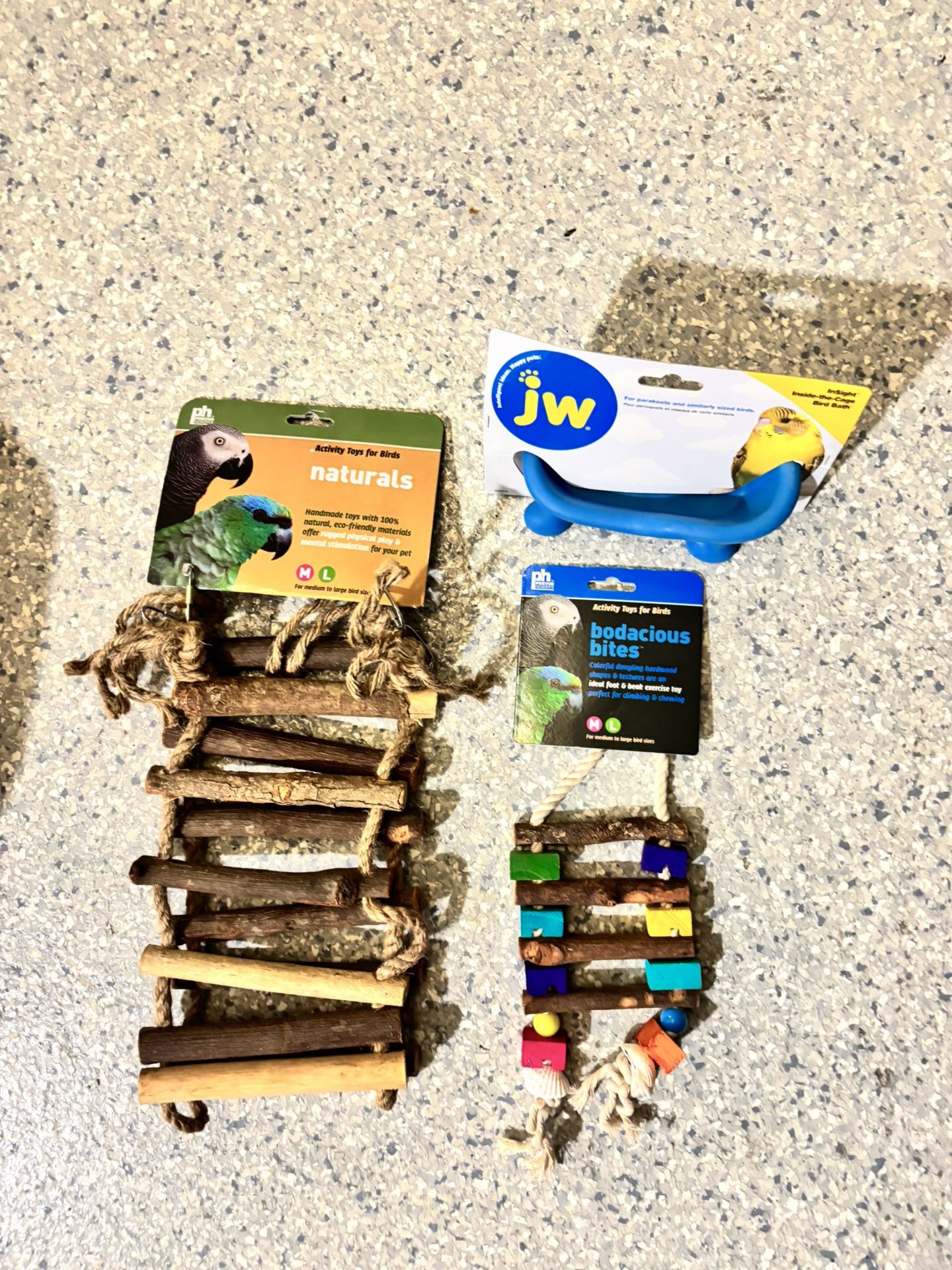 Bird Cage Accessories 