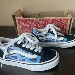 Toddler/Kids Vans Shoes (11.5c)