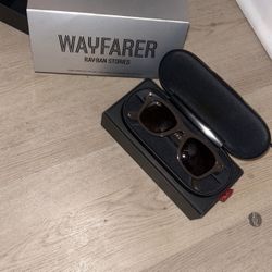 Wayfarer Ray-Ban Stories