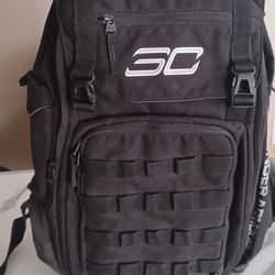 Large UnderArmour Backpack Like New