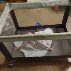 Baby Play Pen And Full Size Bed Frame 