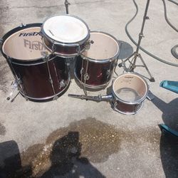 First Act Drum Set 4