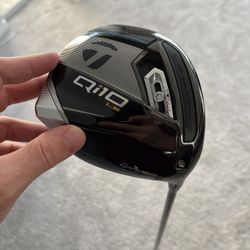 Qi10 Driver. Played With Once