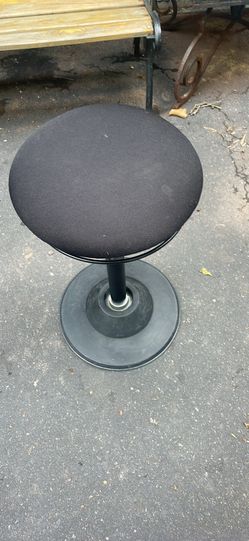 Motion stool