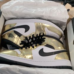 Air Jordan 1 Mid SE Metallic Gold Black White DC1419-700 Size 13