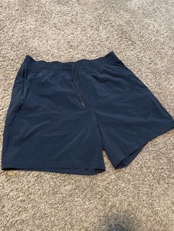 Lululemon short for men $15 size L
