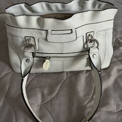  Coach  Authentic Handbag F14686 Excellent Condition .