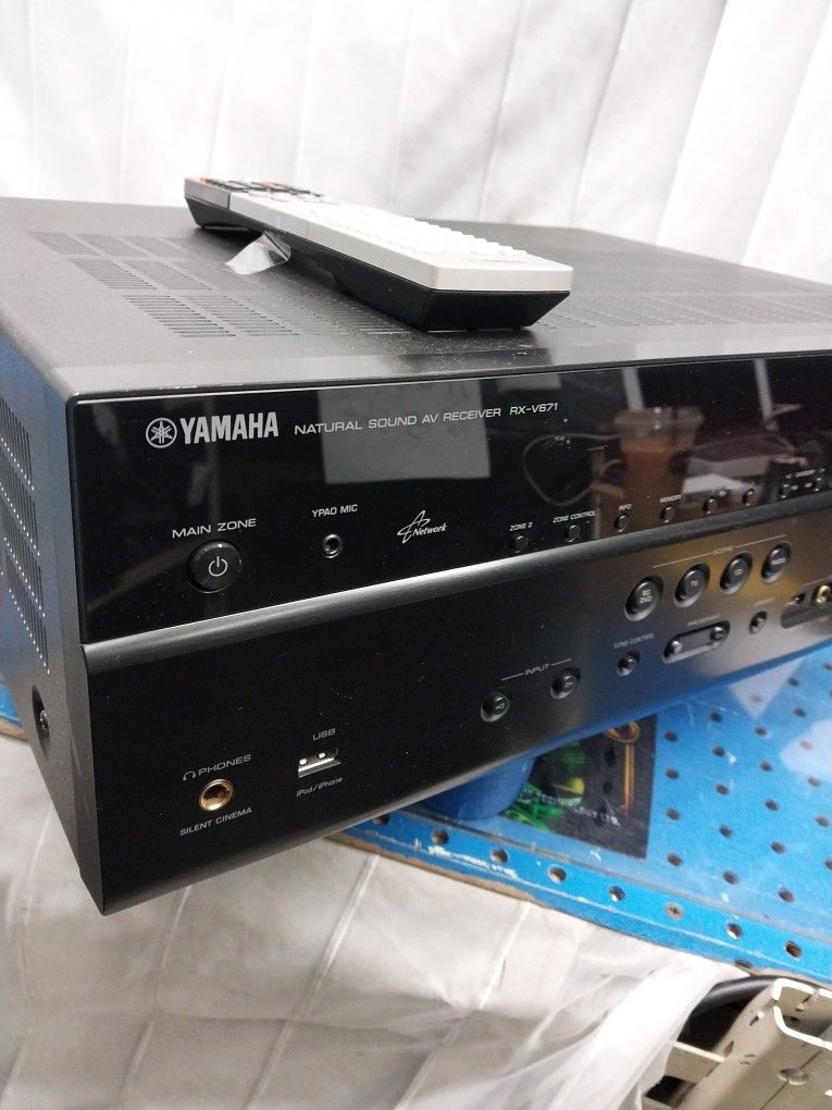 Yamaha Av Receiver RX-V671